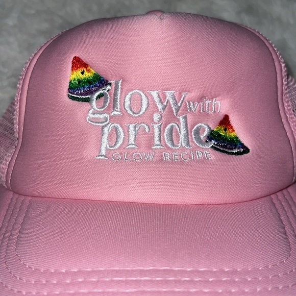 NWT *Limited Edition* Gay Pride Pink SnapBack Hat 🏳️‍🌈 Glow With Pride Hat 🌈 - Picture 5 of 6